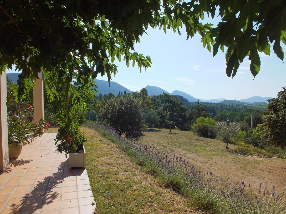 Une Ronce Sous Le Figuier Rousset-les-Vignes Zewnętrze zdjęcie